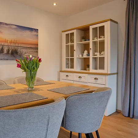 Schwalbe Prázdninový dům *